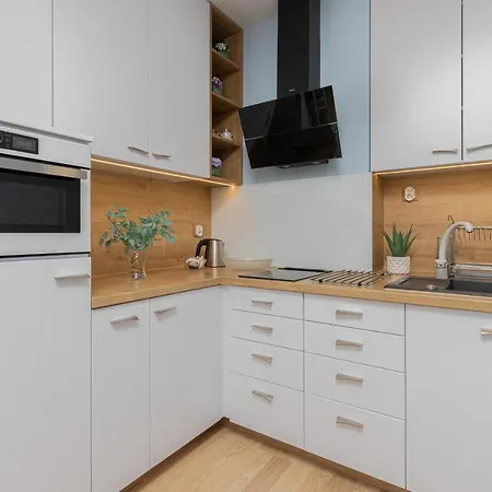 Appartamento Seaside Grottgera Apartment Close To Beach And Pier In Sopot By Noclegi Renters Sopot